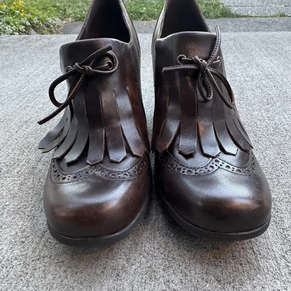 Born Brown Leather Kiltie Lace Up Pumps Womens 8.5 Block Heel Comfort Oxford